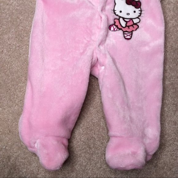 YUXINBEBE Hello Kitty pink baby pajama 6-12 month - Picture 3 of 7